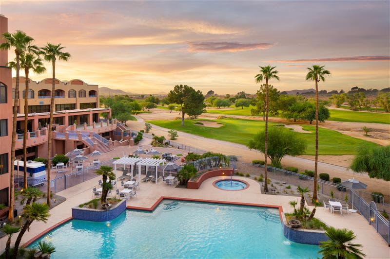 Scottsdale Marriott at McDowell Mountains pool and grounds